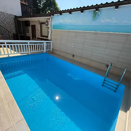 فيلة Luxury Hana